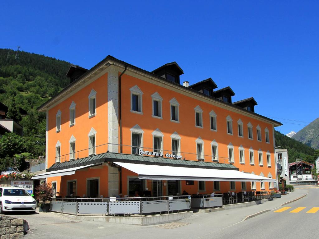 Boutique & Bier Hotel des Alpes, city – Logis-Partner Stoneman Glaciara MTB