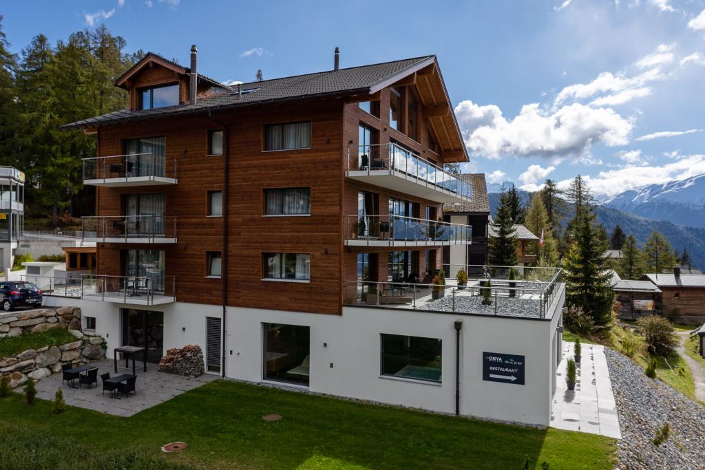 Hotel The Onya Resort&Spa und Hotel zur Alten Gasse, city – Logis-Partner Stoneman Glaciara MTB