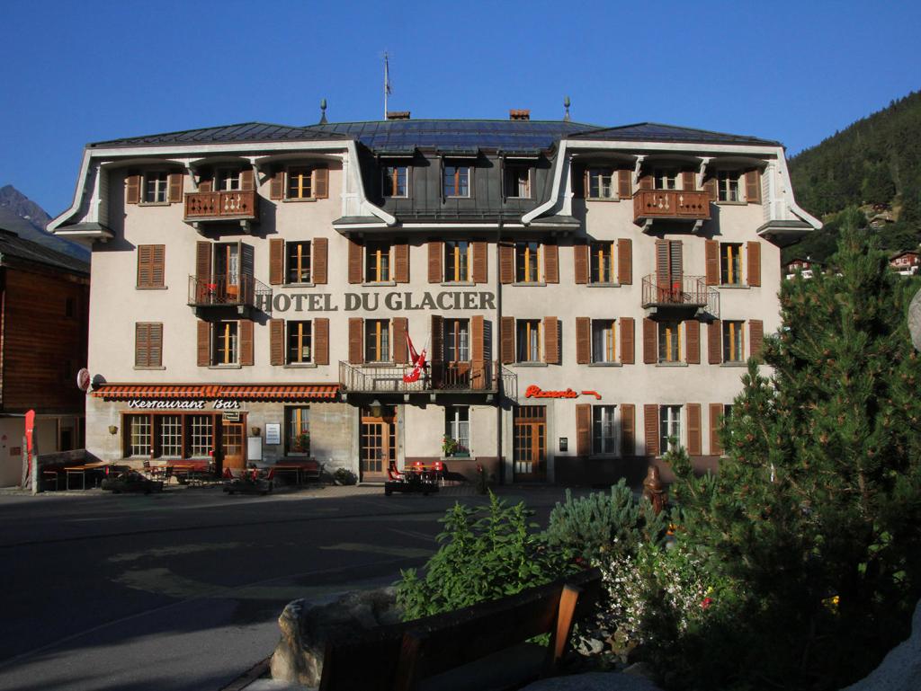 DU GLACIER Boutique & Traditions Hotel, city – Logis-Partner Stoneman Glaciara MTB