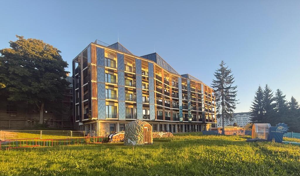 Summit of Saxony, city – Logis-Partner Stoneman Miriquidi Road