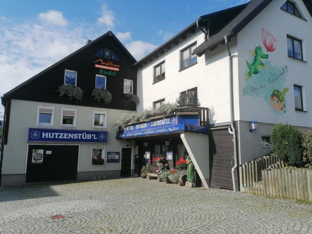 Wellness Pension & Gasthaus Riedel, city – Logis-Partner Stoneman Miriquidi Road